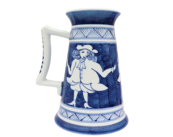 Arita Blue & White Porcelain Beer Mug: Hand-Painted Dutch Scene