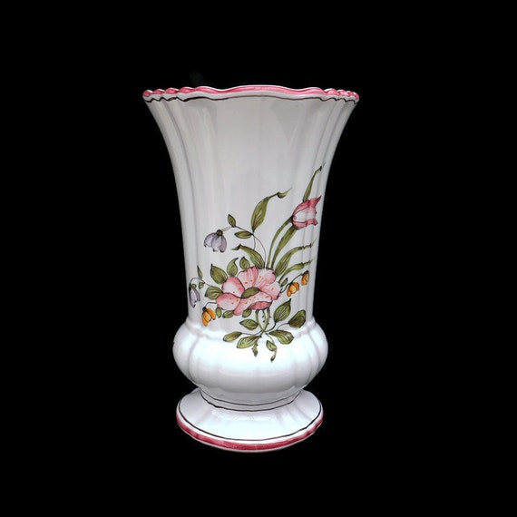 Spanish Hand Painted Ceramic Vase By Vallina ,Asturias  H 8.5''  .