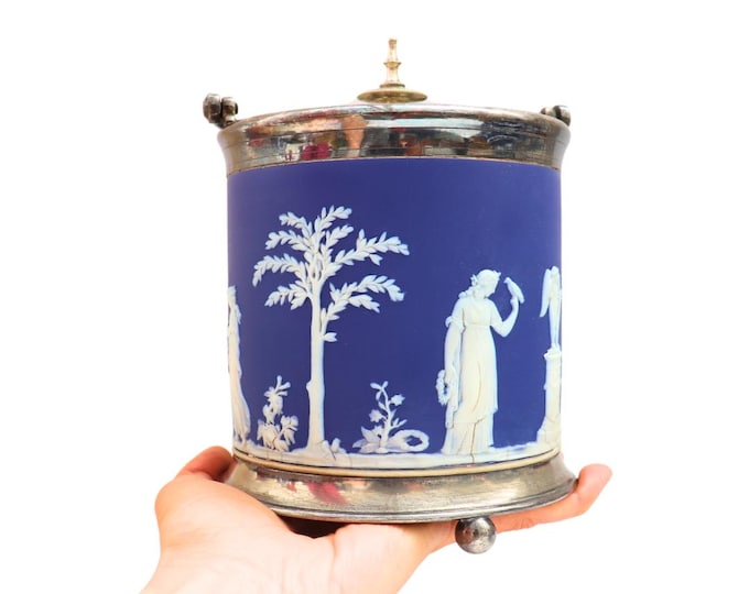 Antique Wedgwood Blue and White Jasperware Biscuit Barrel Neoclassical Made In England 19th Century