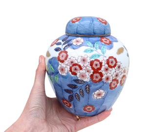 Large Arita Ginger Jar H 7.2'' ,Japanese Ceramic Ginger Jar, Blue & White Ginger Jar