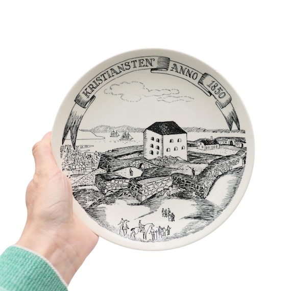 Mid Century Scandinavian Wall Plate By Stavangerflint Depicting History Glimpses Of Trondelag Norway   Kristiansten 1850 RARE
