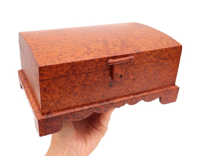Vintage Ornate Hand-crafted Queen Anne Style Burl Wood Lidded Box, Wooden Jewellery Chest