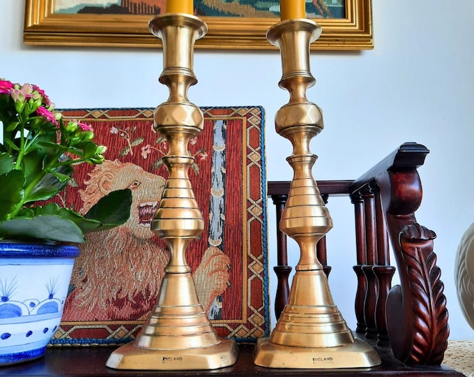 Antique Pair Of King Of Diamonds Beehive Brass Candlesticks Pair H 9.7 ''