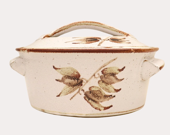 Hand-Painted Studio Pottery Casserole Dish with Lid - TwentyPence Pottery