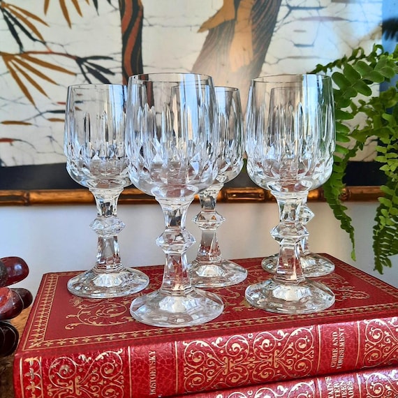 5 Schott Zwiesel Lead crystal cordial glasses ''Tango'' pattern excellent condition