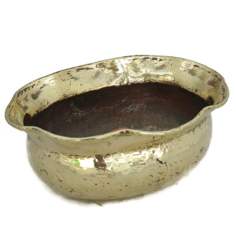 Antique Hammered Brass Bowl Fruit Bowl Centrepiece .Big Brass Bowl