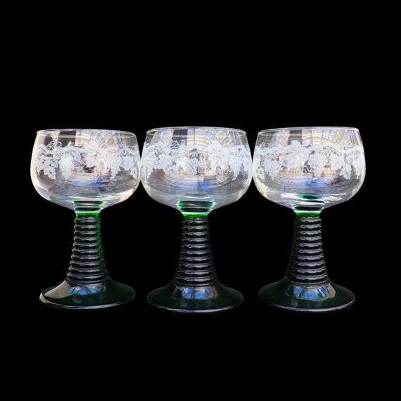 Mid Century Set of 3 Roemer Wine Glasses With Green Stem Made by Luminarc, France Grapes and Leaves Decoration LARGER Version 5.5 in Tall