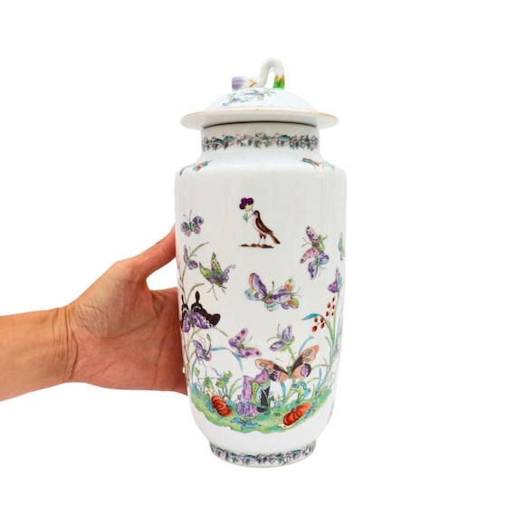 Large Aichi Seto Japan Ginger Jar Butterflies and Pumpkins Decoration H 12.5''