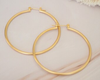 Classic hoop earrings | Gold hoops | Hoop earrings | Simple hoop earrings