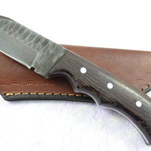 New Genuine 12 Chrome Carbon Steel Bespoke Full Tang Laminate Wood Handle Sheffield Skinning/Bushcraft knife with Leather Sheath