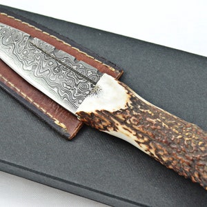 A Fantastic Handmade Genuine Stag Horn Handle Damascus Steel Sgian Dubh Made in Sheffield England 2024 Edition