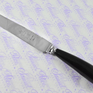 1 One Brand New Windsor Pattern Genuine Water Buffalo Handle Steak Knife Made in Sheffield England