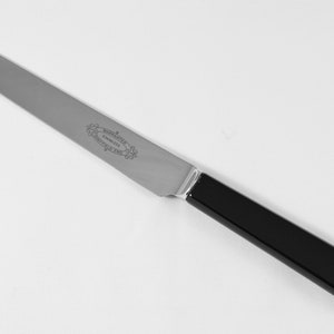 New Fantastic Genuine Black Handle Dessert Knife Made In Sheffield England