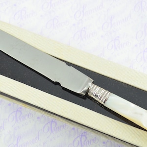 Wunderschöner Sheffield Handgeschnitzter Perlmutt Griff & Silber Ferruled Letter Opener datiert 1904