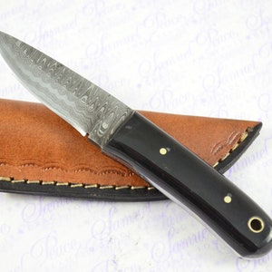New Genuine Damascus Steel Bespoke Full Tang Water Buffalo Handle Sheffield Skinning knife with Leather Sheath