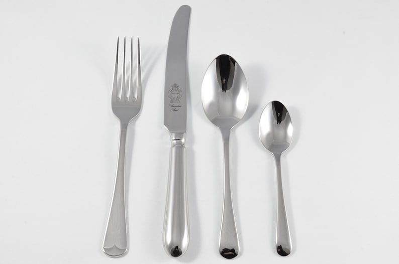 New Old English Pattern 4 Piece place Setting Made in Sheffield England Stainless Steel Cutlery Fantastic image 1