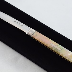 Pristine Silver Bladed Mother Of Pearl Fully Restored Sheffield Made Pen/Pocket Knife 1824