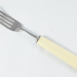 New Fantastic Genuine Cream/white Handle Table Fork Made In Sheffield England