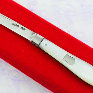 Pristine Silver Bladed Mother Of Pearl Fully Restored Sheffield Made Pen/Pocket Knife 1924