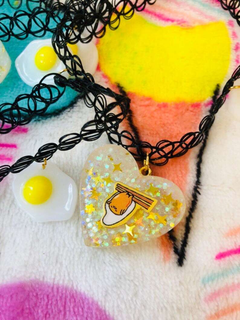 Gold Egg Gudetama Small Heart Chokers