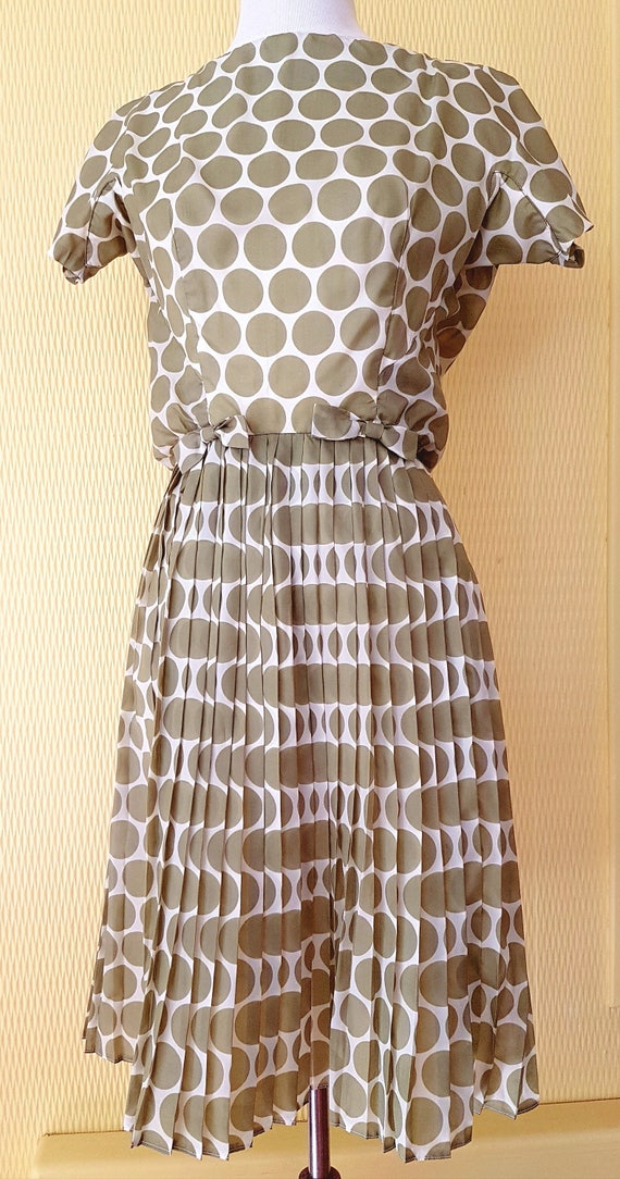 Gorgeous Olive Green and White Polka Dot 1950s Wom