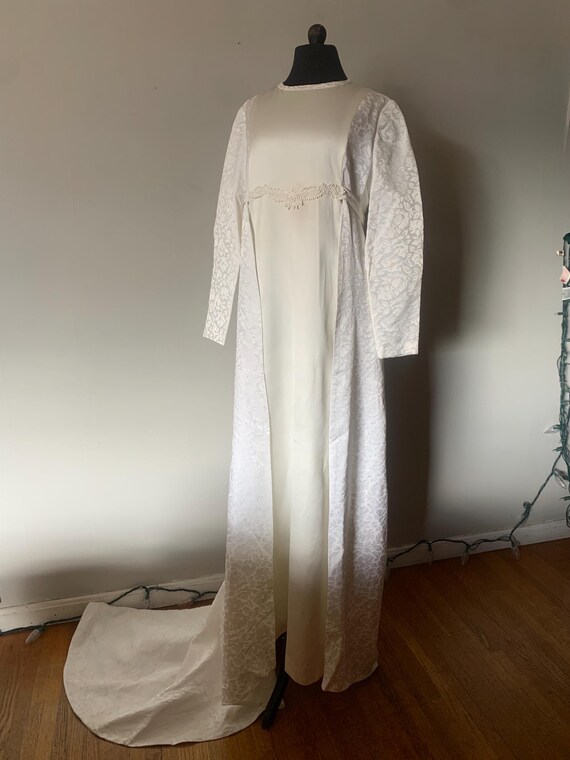 Elegant and simple - image 2