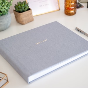 Libro degli ospiti per foto di nozze in lino azzurro / Lino per abiti / Rilievo oro / Libro degli ospiti personalizzato