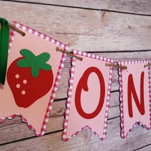 Gingham Strawberry High Chair Banner, strawberry banner, strawberry one banner, fruit banner, strawberry party, strawberry theme, strawberry