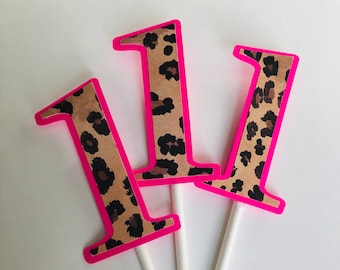 Hot pink leopard cupcake toppers, leopard cupcake toppers, cheetah toppers, animal print toppers, leopard picks, pink leopard toppers, picks