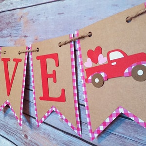 love banner, valentine&#39;s day banner, valentines banner, be mine banner, wedding banner, wedding prop, valentine&#39;s day decor, gingham banner