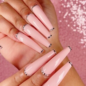 Bubble Bath | Glossy Press-Ons | Durable | All Lengths| High-Quality | Reusable| Custom Design| Trendy & Affordable Nail Art| Glam|
