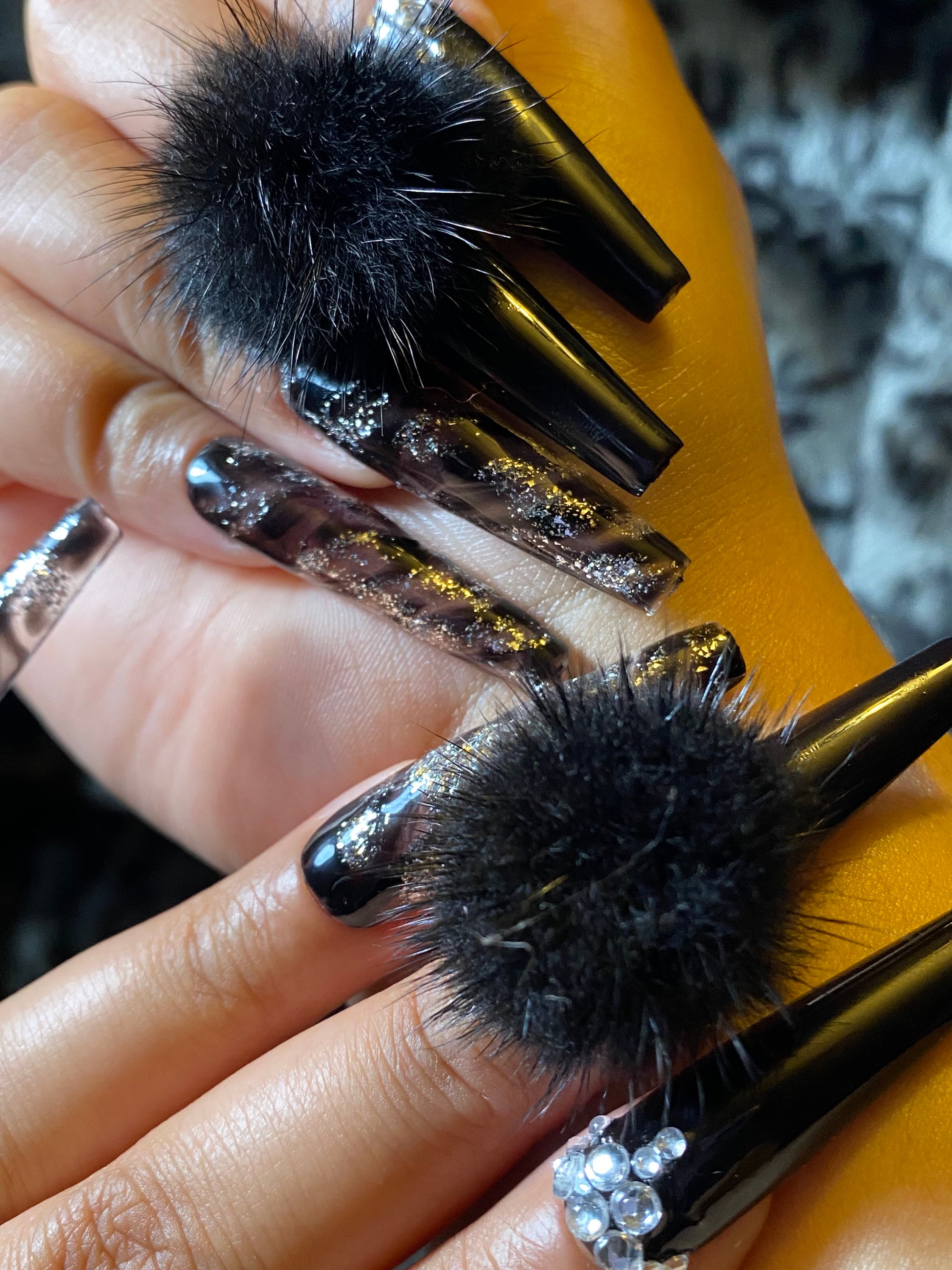 marble nails Press on Nails Custom Nails designer nails Black nails Vixen Nails glitter nails Vegas nails |
