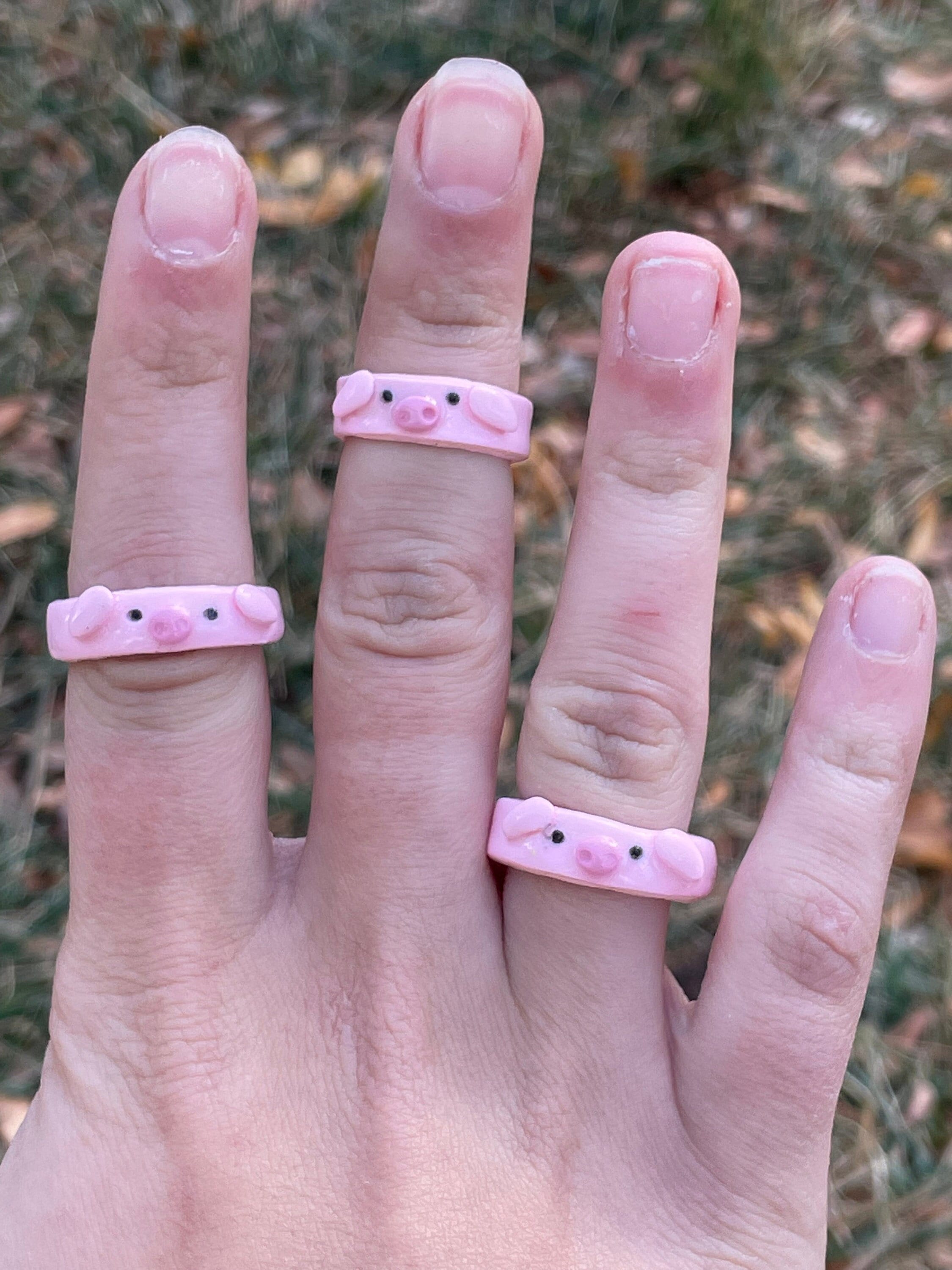Pig clay ring deals