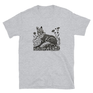 Vintage Folklore Fox Wildflower Forest Cottagecore Aesthetic Unisex T-Shirt