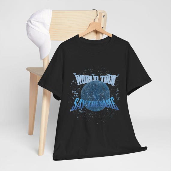 Seventeen NEW_ World Tour Tee: Kpop Fan Unisex T-shirt - Etsy