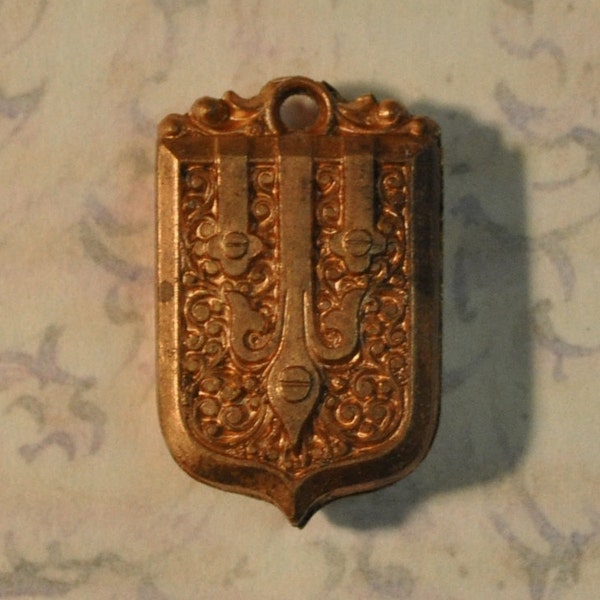 Vintage French 3D Watch Fob Ornate Shield Pendant Charm for Assemblage Jewelry Raw Brass 2 Pieces Front & Back 237J