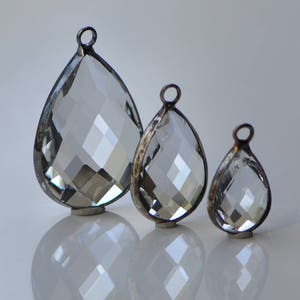 2 Pieces Bezel Set Crystal Clear Faceted Glass Teardrop Briolettes Charms Pendants Silver Toned Metal 3 Sizes