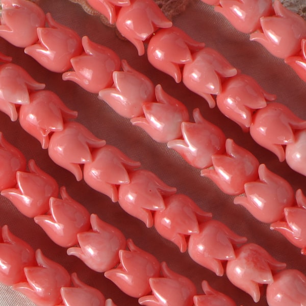 8 Long X 8 mm Diameter 10 Pieces Faux Coral Tulip Beads Vintage Style 10 Pieces