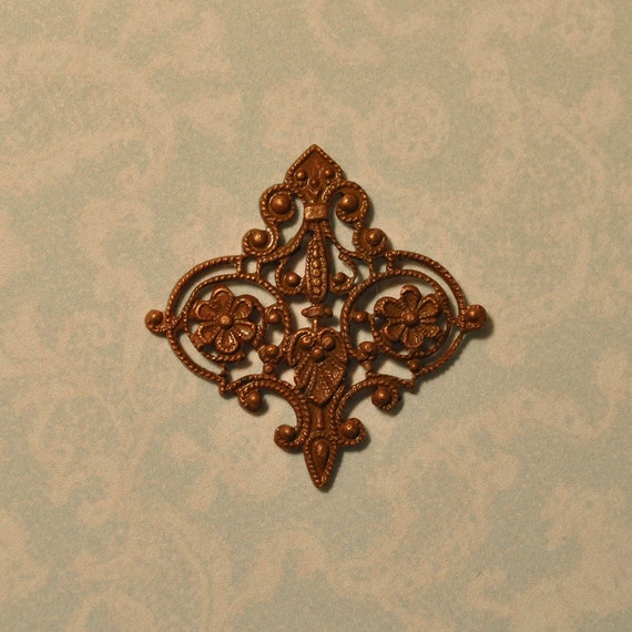 Vintage French Lace Filigree Raw Brass Rococo Style Fleur de Lis Style 1 Piece 67J