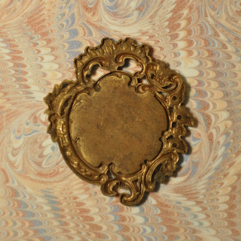 Vintage French Ornate Louis XV Style Brass Closed Back Tray / Portrait Setting 46J image 5