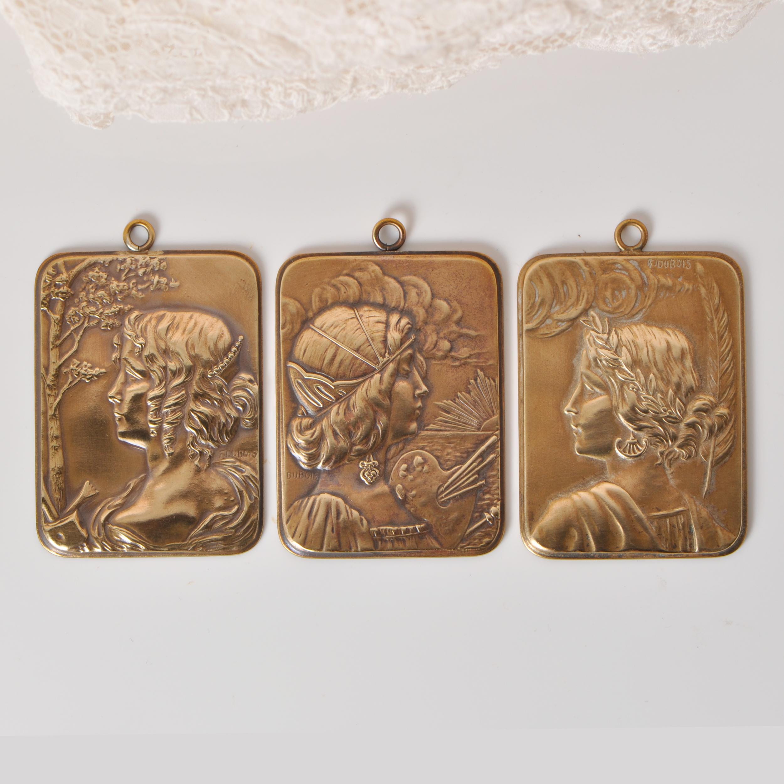 Dubois medal - Etsy 日本