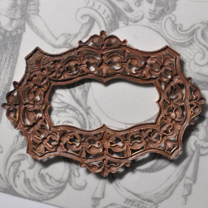 Vintage French Filigree Fleur de Lis Shoe Buckle Finding Gold Toned Thick Raw Brass Stamping 1 Piece 320J