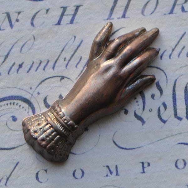 Vintage Französischer 3D Hand Viktorianischer Stil Schmuck Finden rohes Messing 2 Stück 137J - 138J
