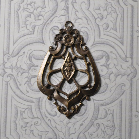 Art Nouveau Pendant Drop Jewelry Findings gold plate cast brass 2 pieces Vintage