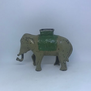 AC Williams Antique Cast Iron Elephant Bank