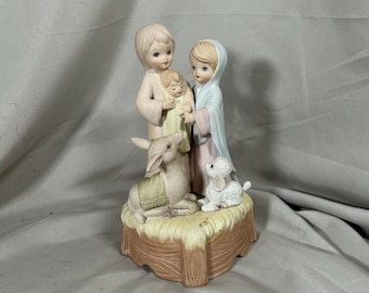 Lefton China The Christmas Collection Nativity Music Box, Oh, Little Town of Bethlehem