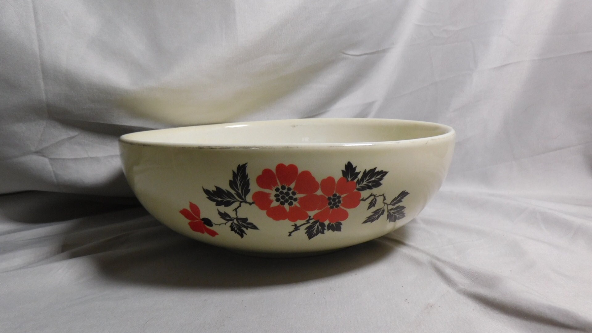 Red Poppy, Busy Bee, Sugar Bowl, Hand Painted, Kitchenware, Gifts