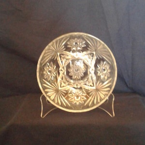 Anchor Hocking Prescut Serving Bowl