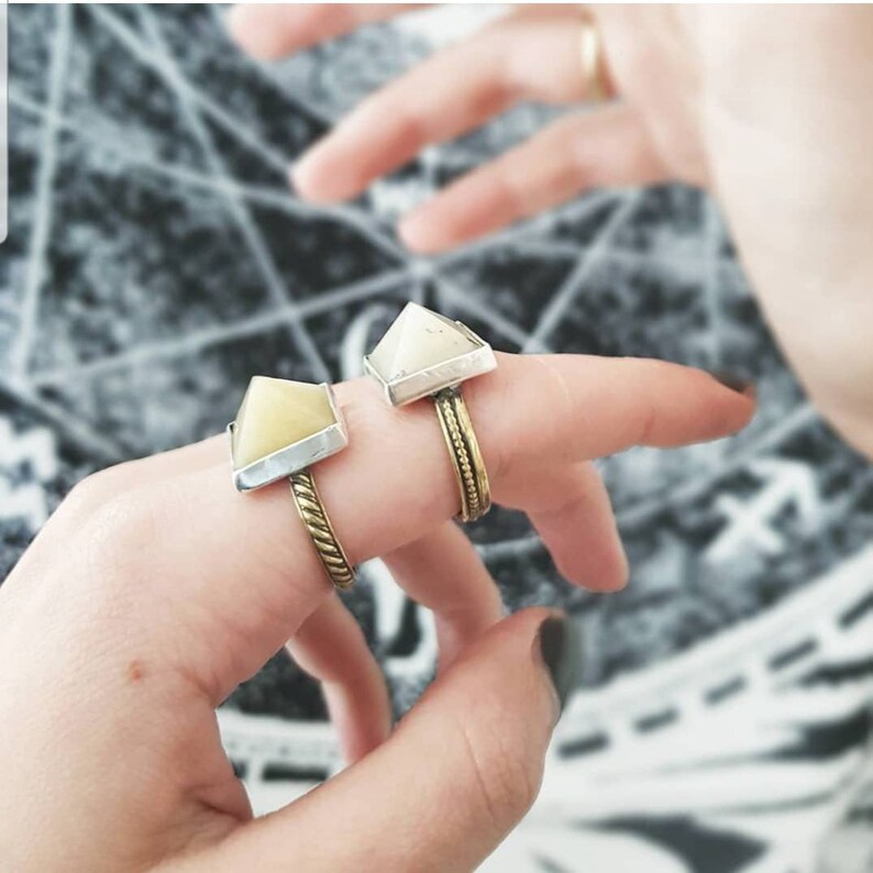Dune Warrior Citrine Pyramid Elf Ring