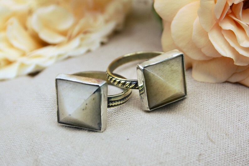 Dune Warrior Citrine Pyramid Elf Ring